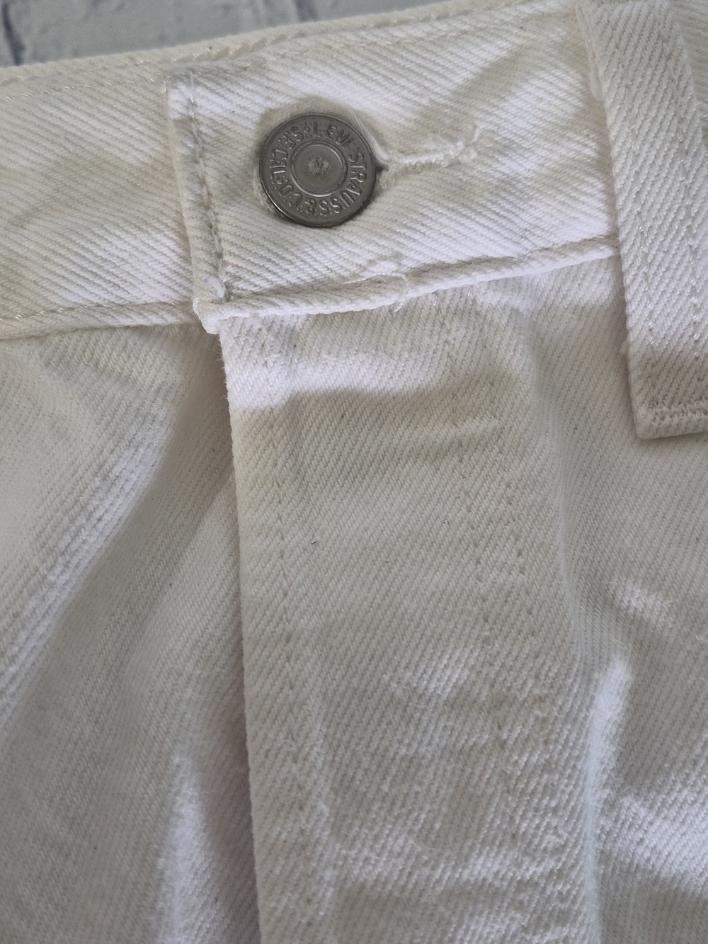 EUC Levis Premium Wedge Straight High Waist Jeans Size 28 - Picture 11 of 12
